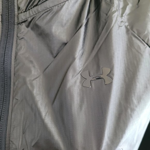 NWT Under Armour Women's Metallic Jacket Size XS - Picture 8 of 12